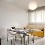 Aparthotel Piccadilly 3*