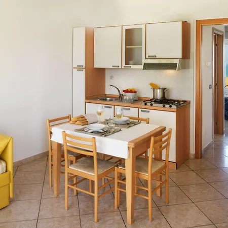 Piccadilly Lägenhetshotell Rimini