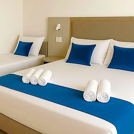 Piccadilly Apartahotel