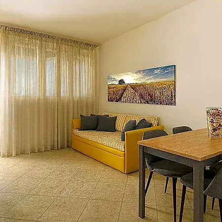 Apartahotel Piccadilly 3*