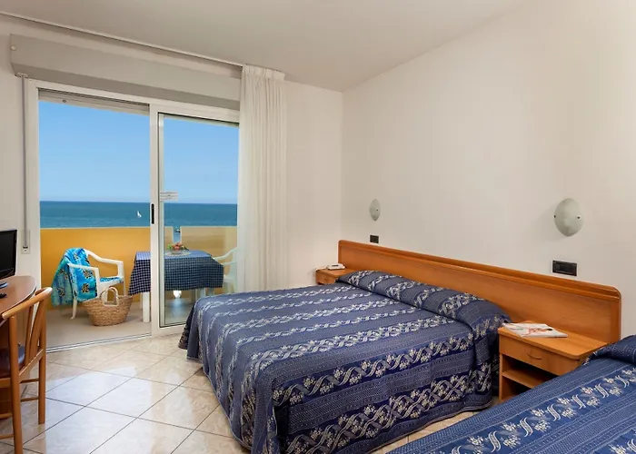 Piccadilly Hotel apartamentowy 3*