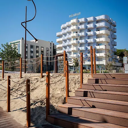 Piccadilly Lägenhetshotell Rimini