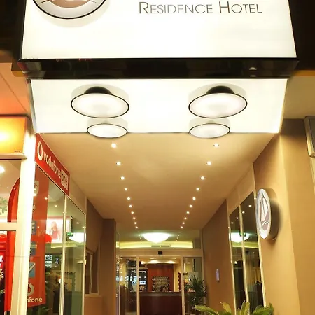 Piccadilly Aparthotel 3*