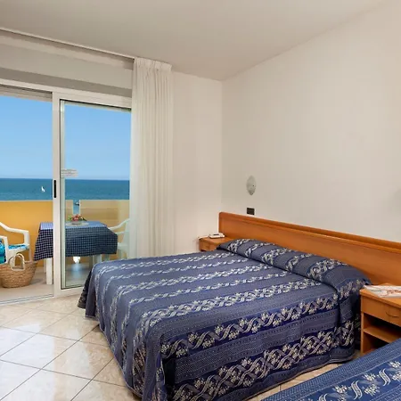 皮卡迪利酒店 公寓式酒店 3*